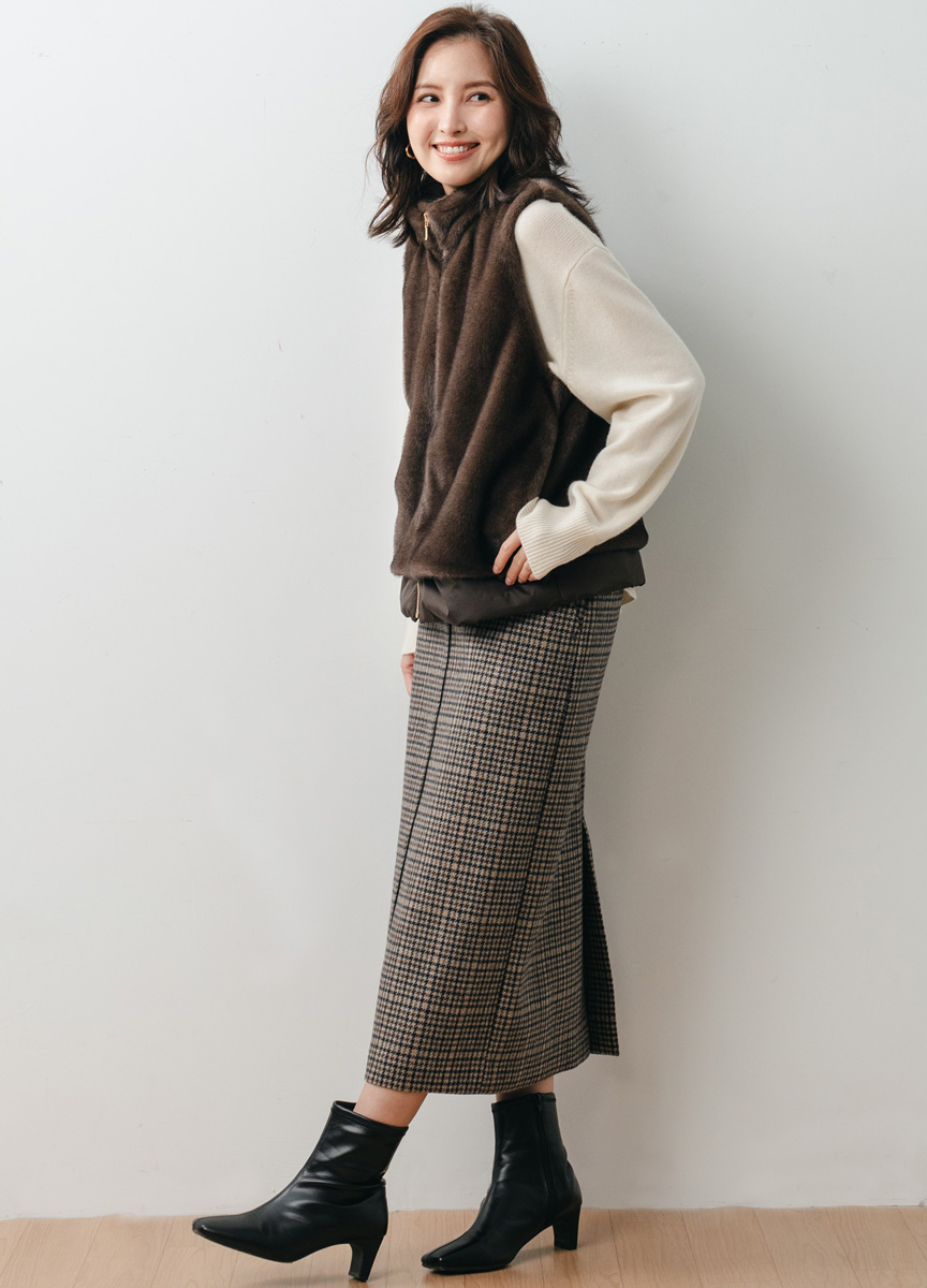 仿毛拼接鋪棉背心 